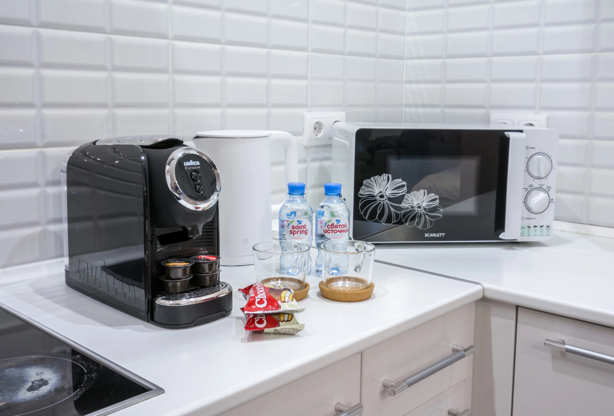 Апартаменты с панорамным видом на город, с большим телевизором (65 дюймов) и Алисой. Встречайте рассветы!