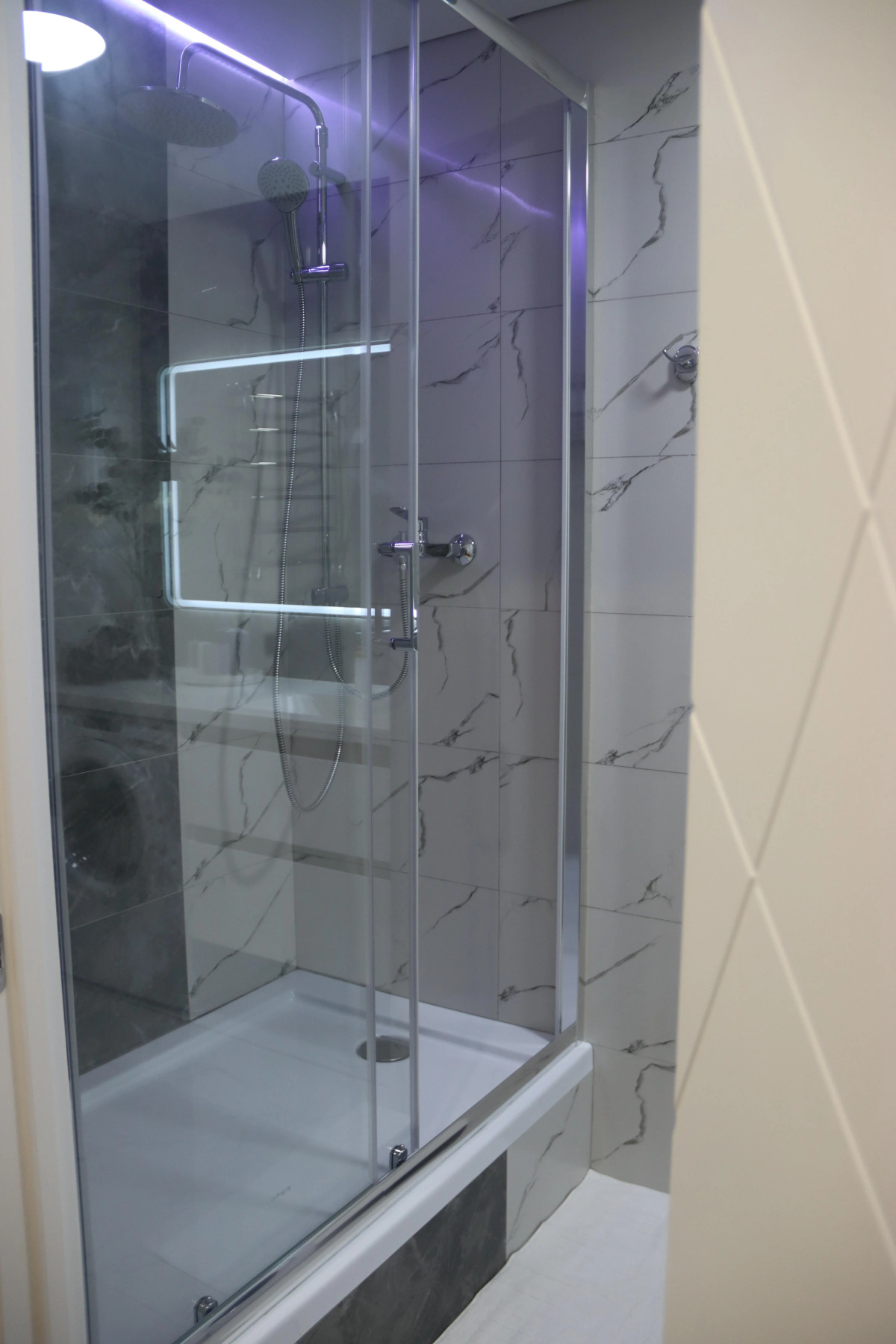 Апартаменты Уральская 1