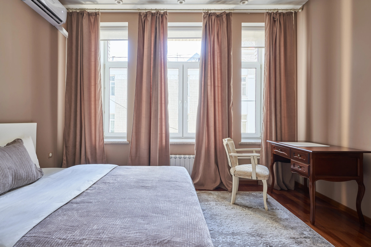 Апартаменты в Доходном доме на Патриарших прудах