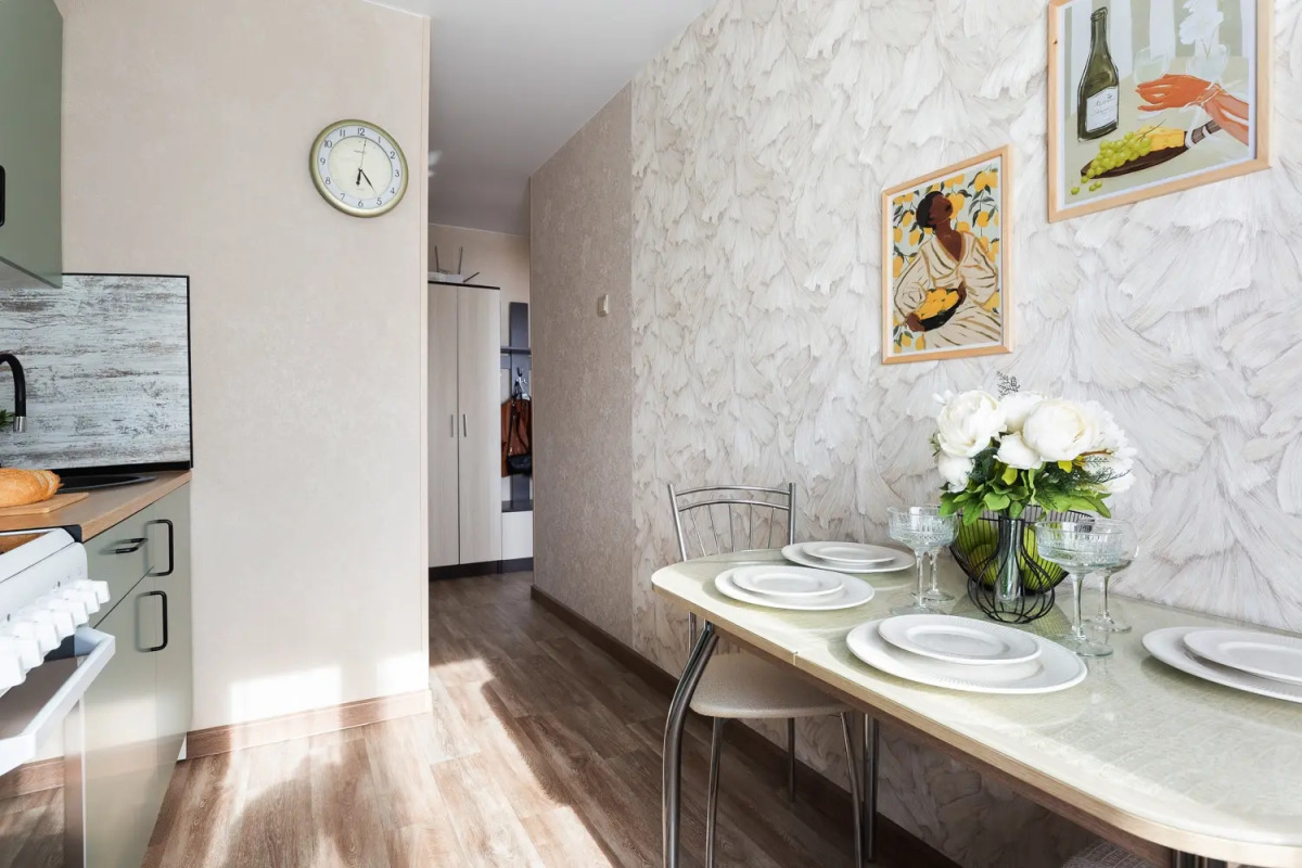 Квартира Семейная двушка у ЖД вокзала с двумя TV и кондиционером