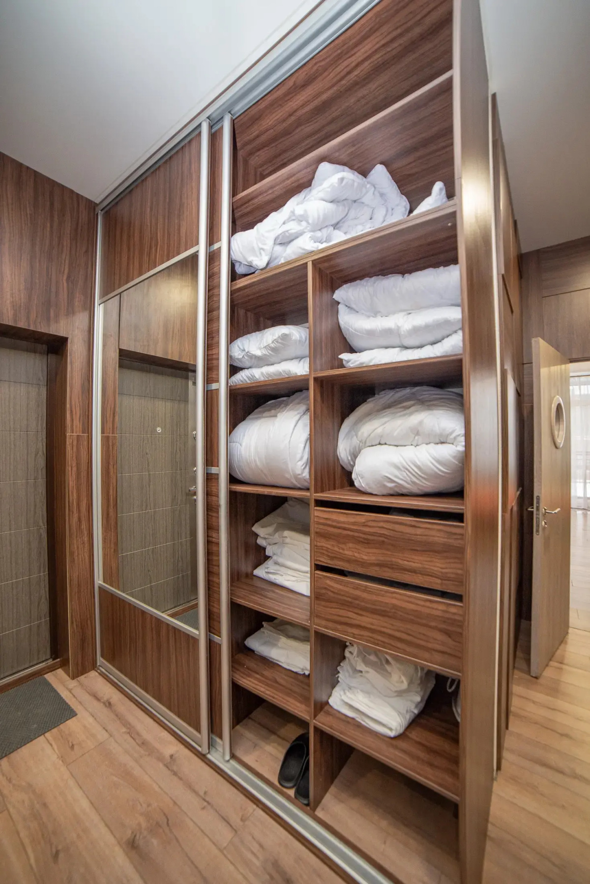 Апартаменты Гоголя 57 двухкомнатные