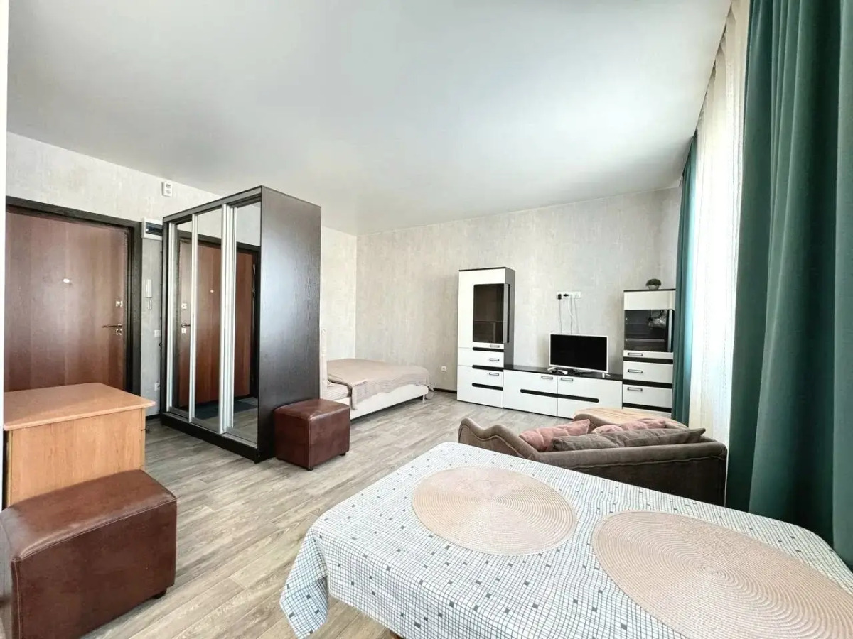 Квартира-студия однокомнатная на Притомском напротив Кузбасс-Арена