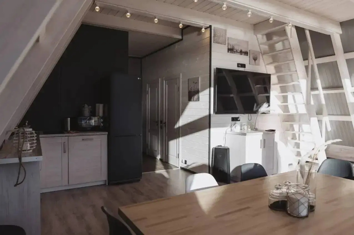 Вилла Семейно-Туристический загородный клуб Карамелькино Коттедж 4