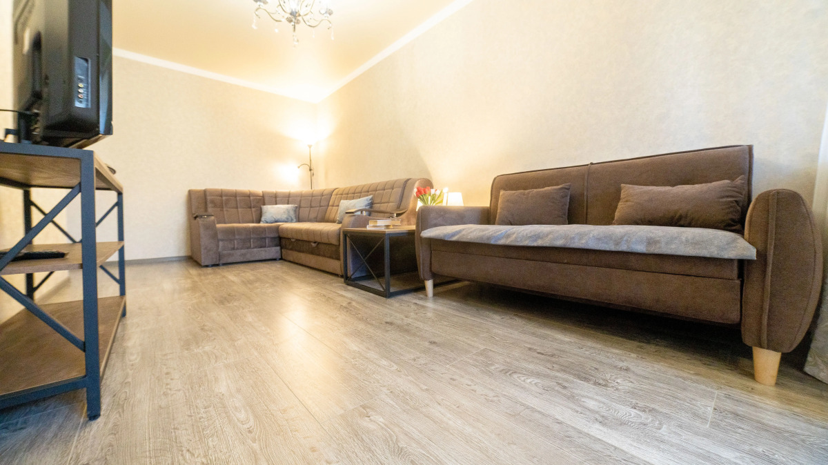 Квартира Двухкомнатная на Губина