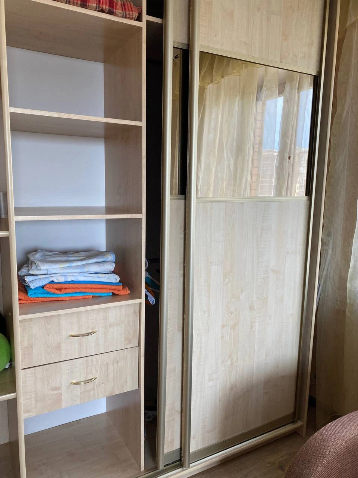 Квартира Cолнечная, уютная квартира 50кв.м рядом с метро