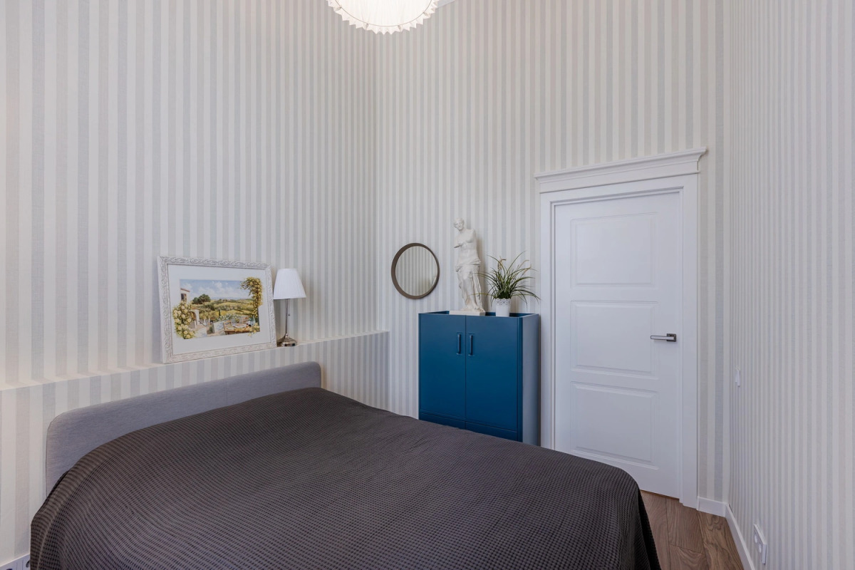 Апартаменты SpbStay Владимирский 13 две спальни