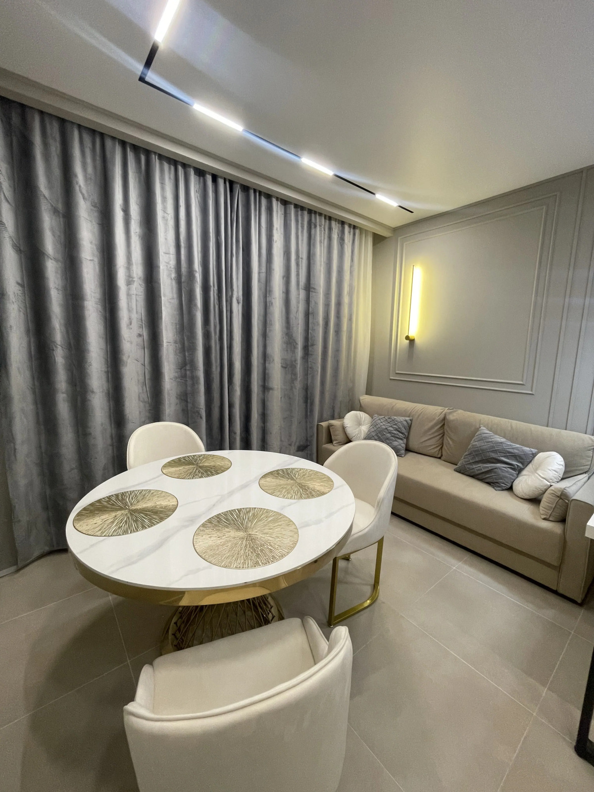 Квартира класса Бизнес с видом на Неву