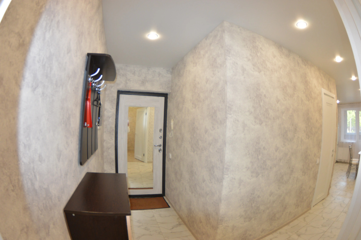 Апартаменты Уютная двухкомнатная квартира на Верхней Дуброве