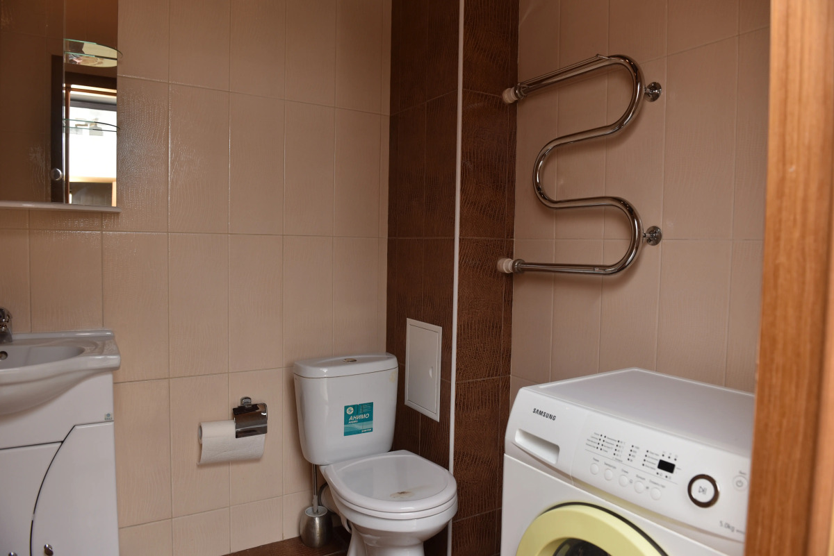 Апартаменты от Людмилы (Кольцовская 9)