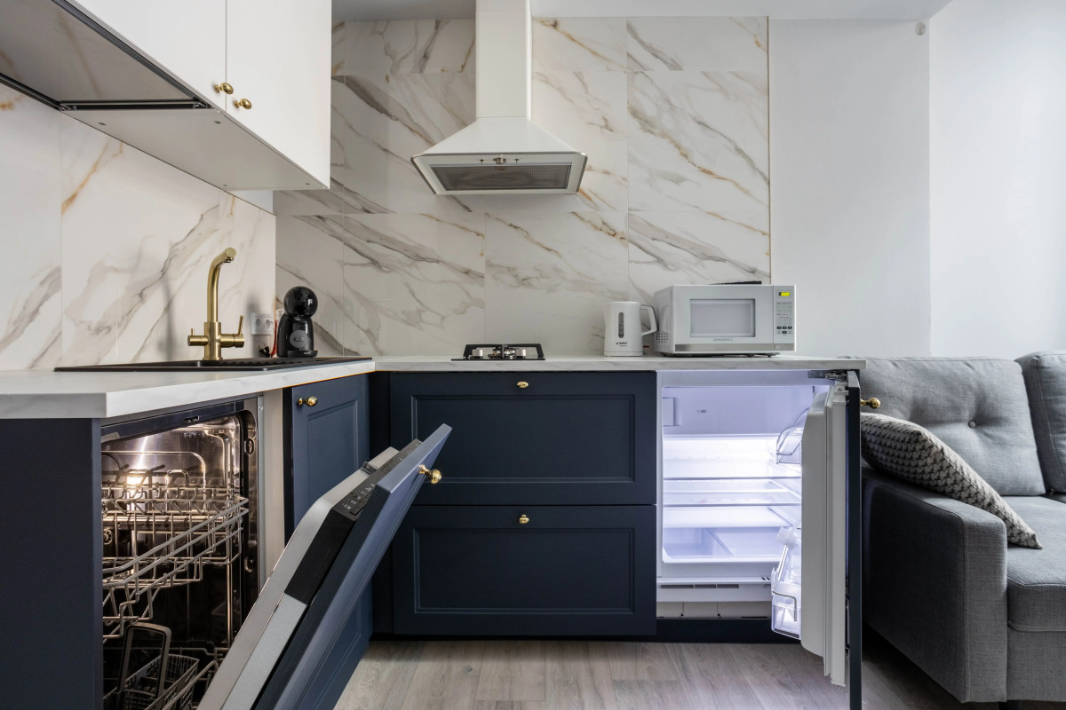 Апартаменты Скайлайт на Свечном