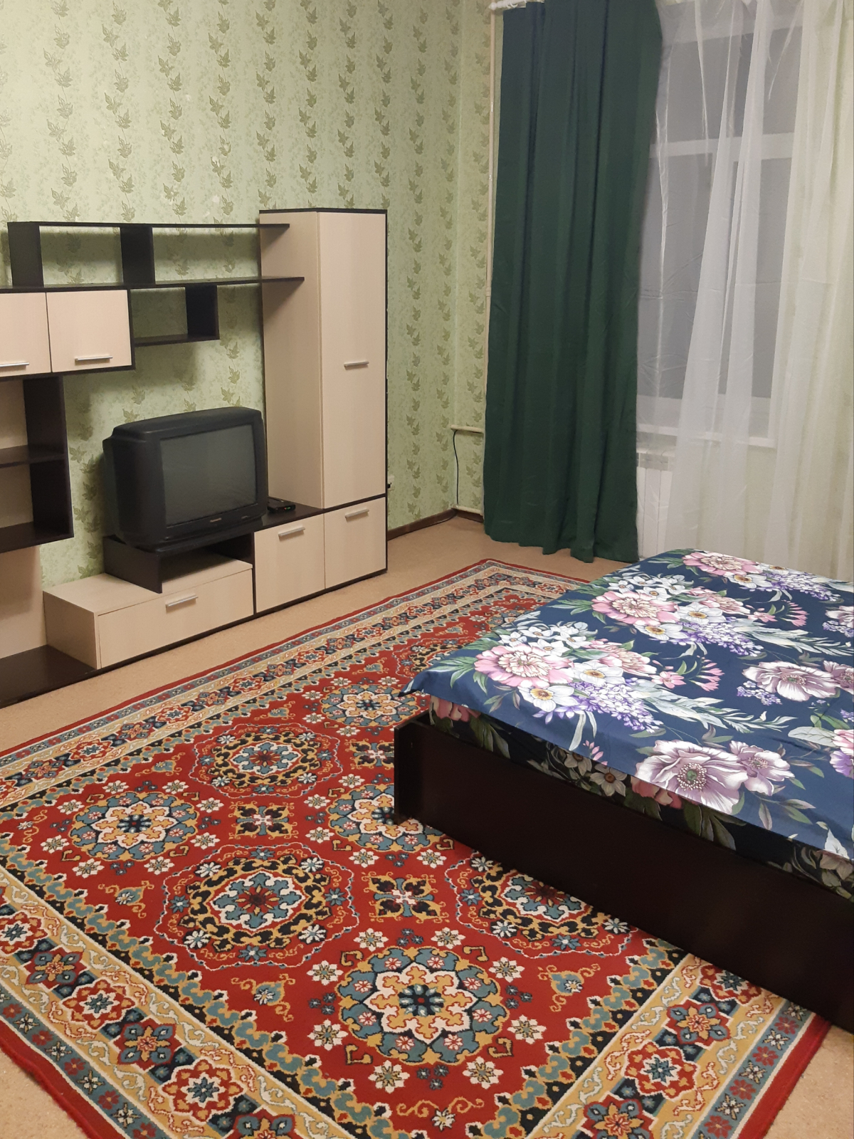 Квартира уютная возле метро Московская