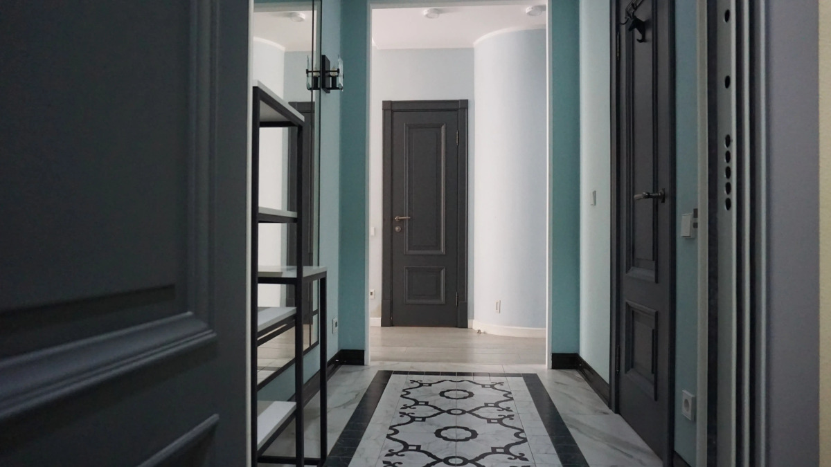 Квартира просторная трешка