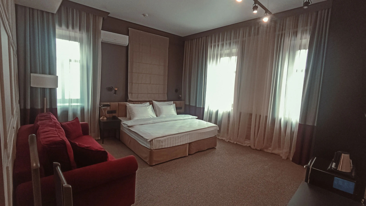 Отель Gizzat Plaza