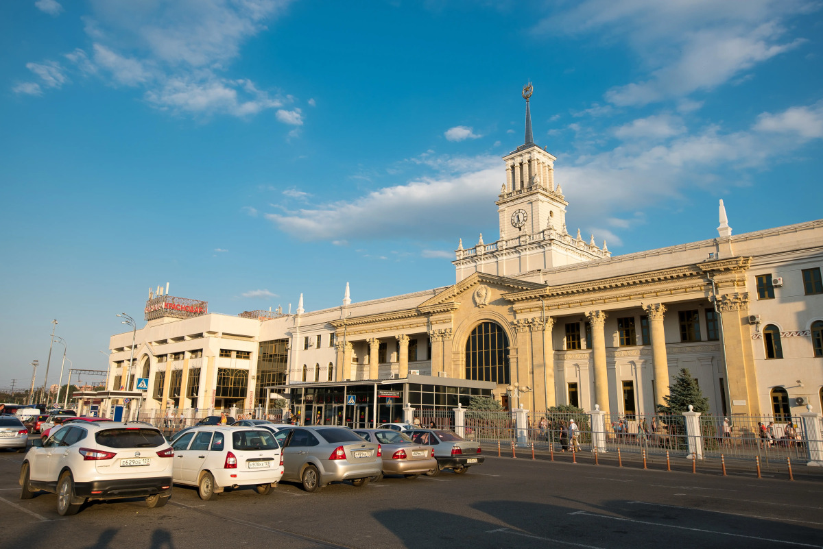 Апартаменты Depart Apart в 5 минутах от вокзала Краснодар 1 с парковкой и красивым видом