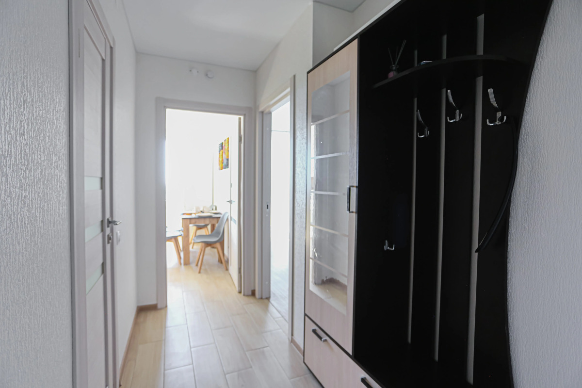 Апартаменты У нaс лучше, чeм дoма Sanset Героев Донбаса 10 кв 274