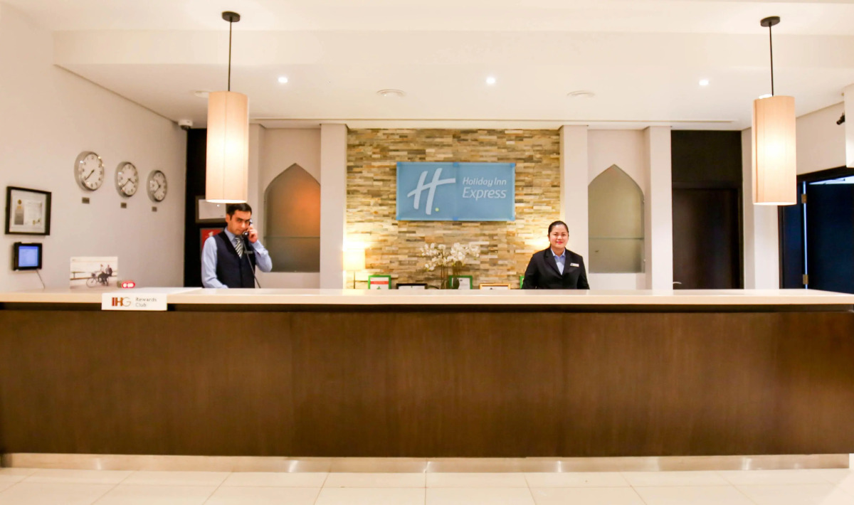 Holiday Inn Express Dubai Internet City an IHG Hotel