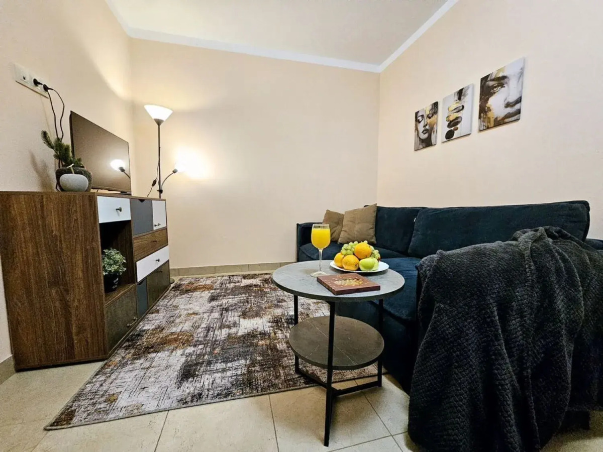 Квартира на Угличской 19