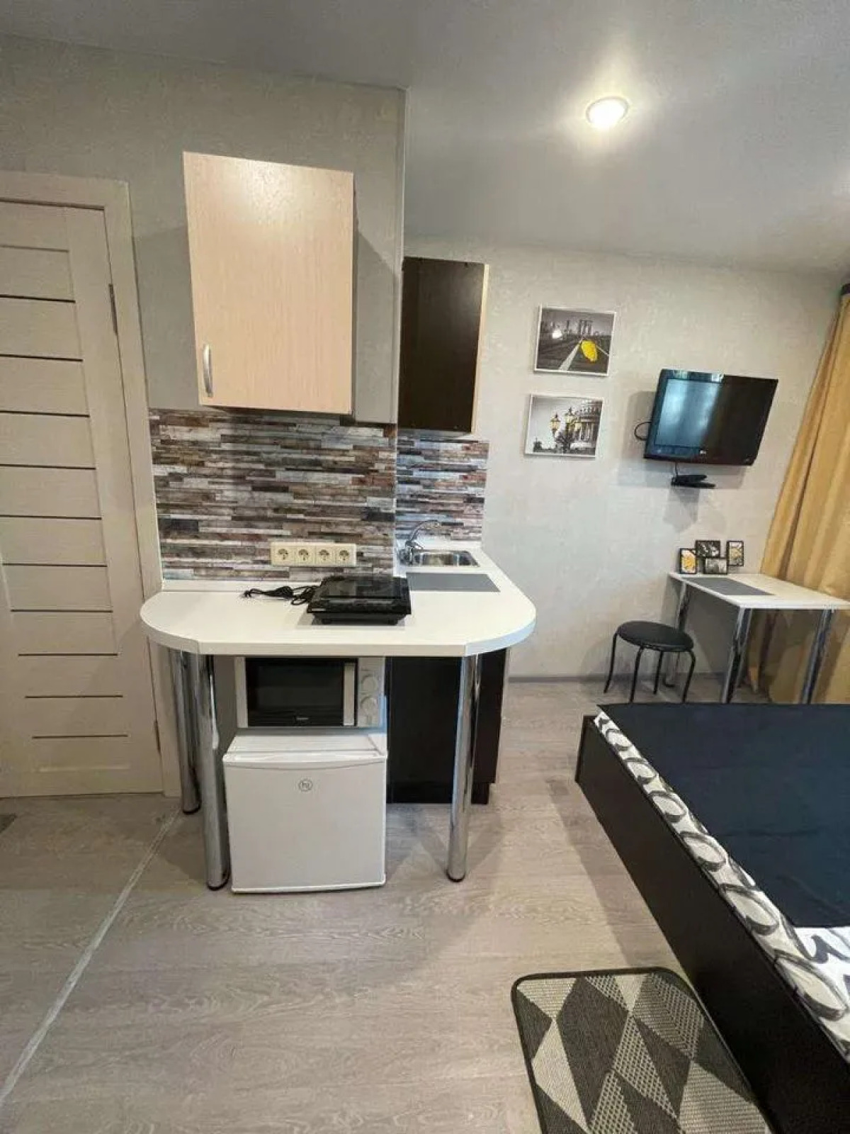 Квартира на Сойфера 1-2