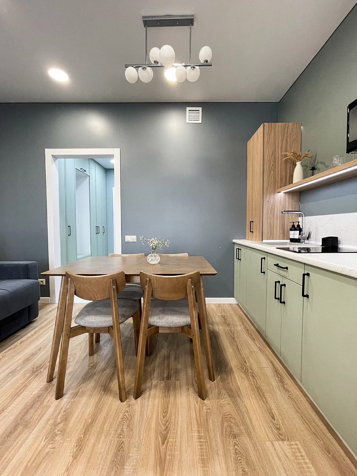 Квартира с видом на набережную