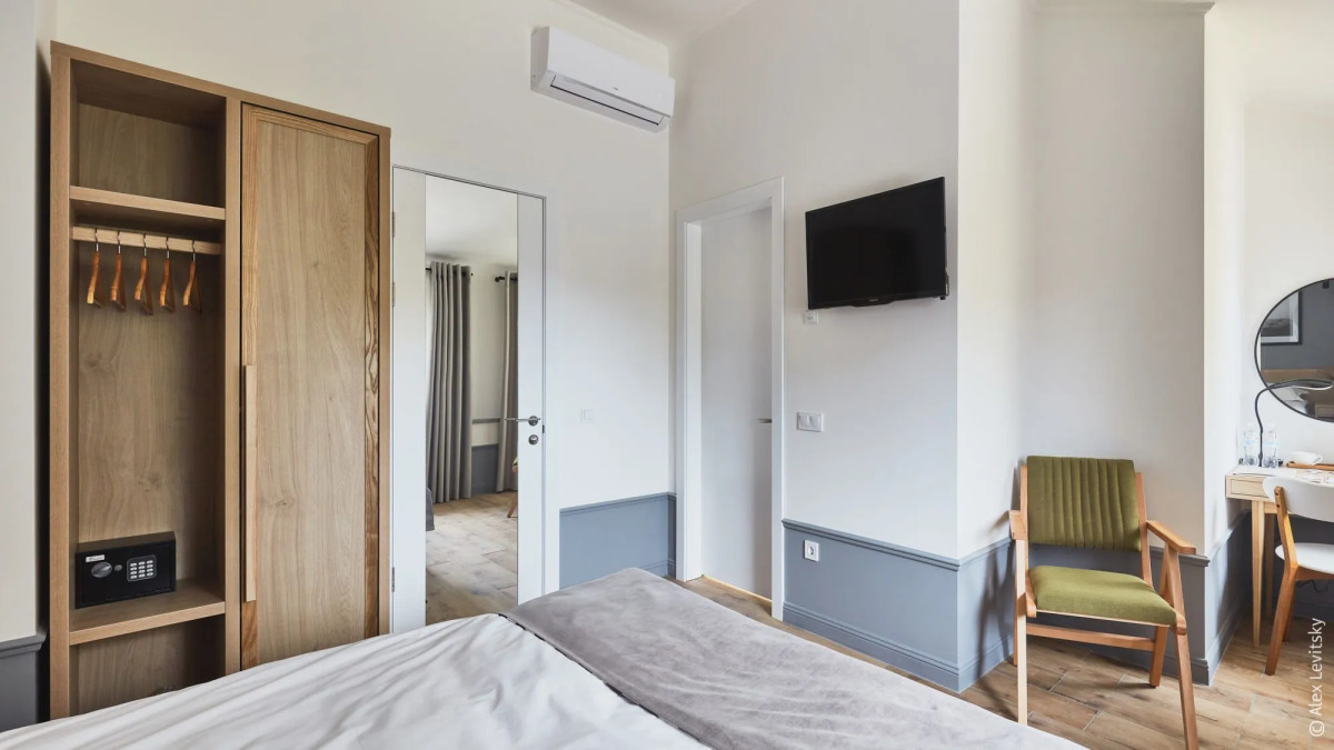 Отель Wine&Pillow