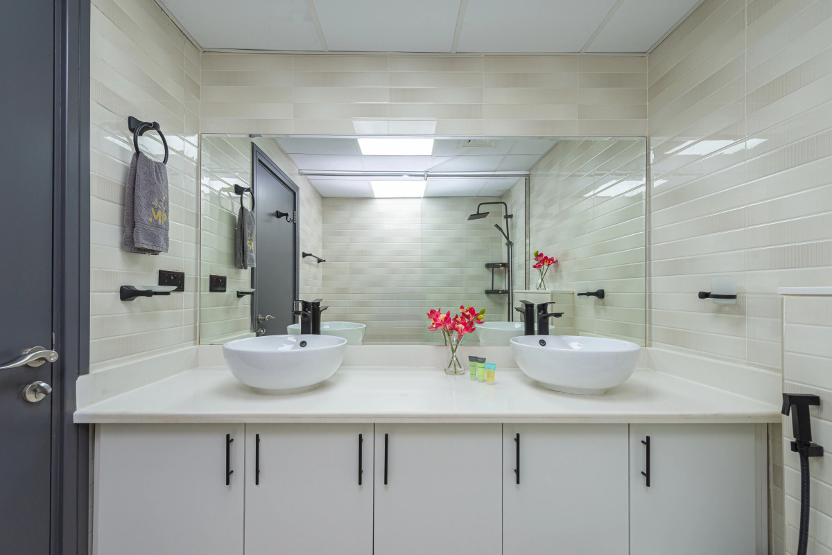 Apartments Marco Polo - 1BR with Marina Views Near Metro & Marina Mall