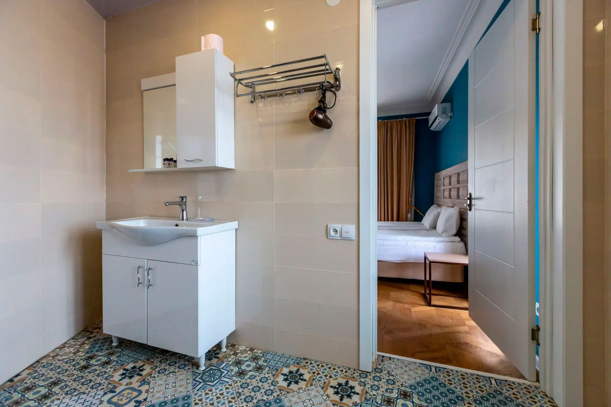 Отель Gvino Minda