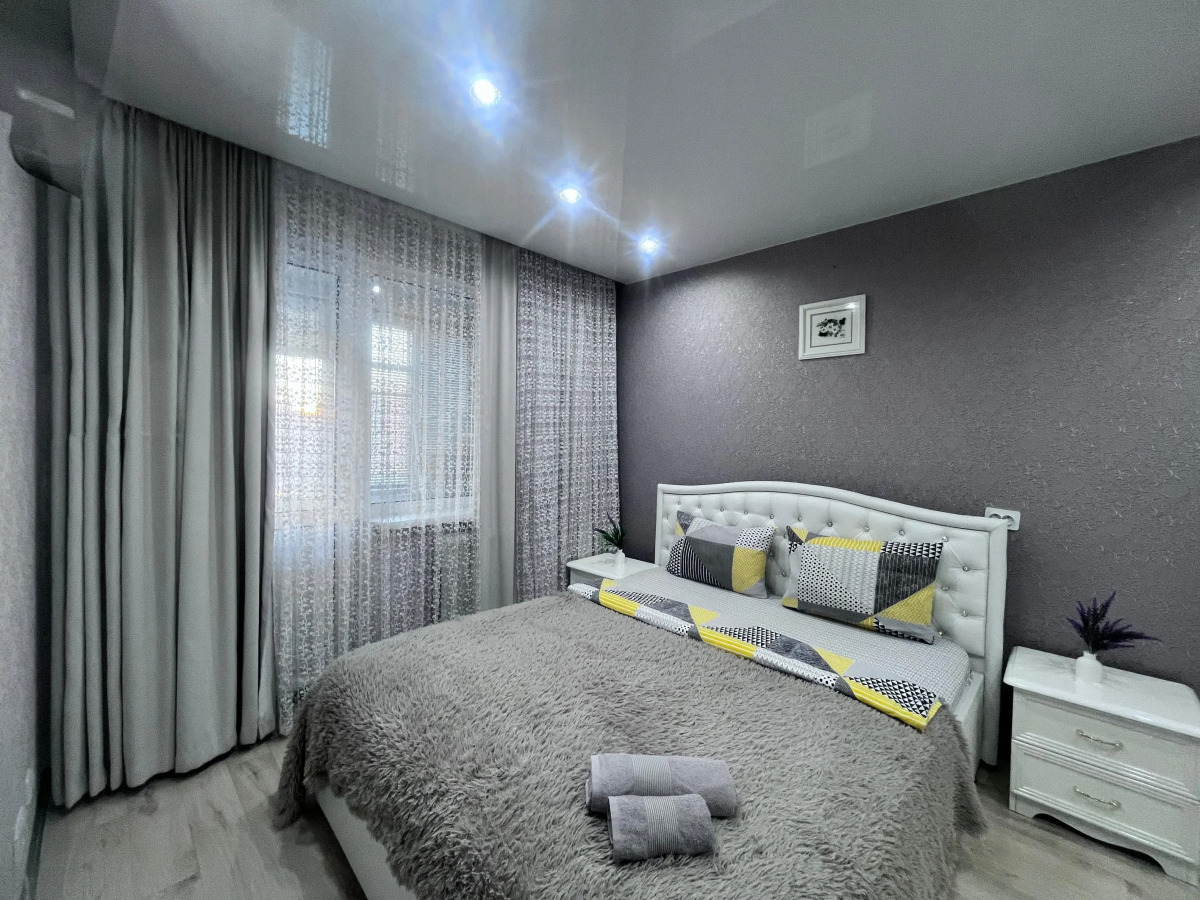 Квартира 2 Комнатная Дом 89 в мкрн Дружба 2/8