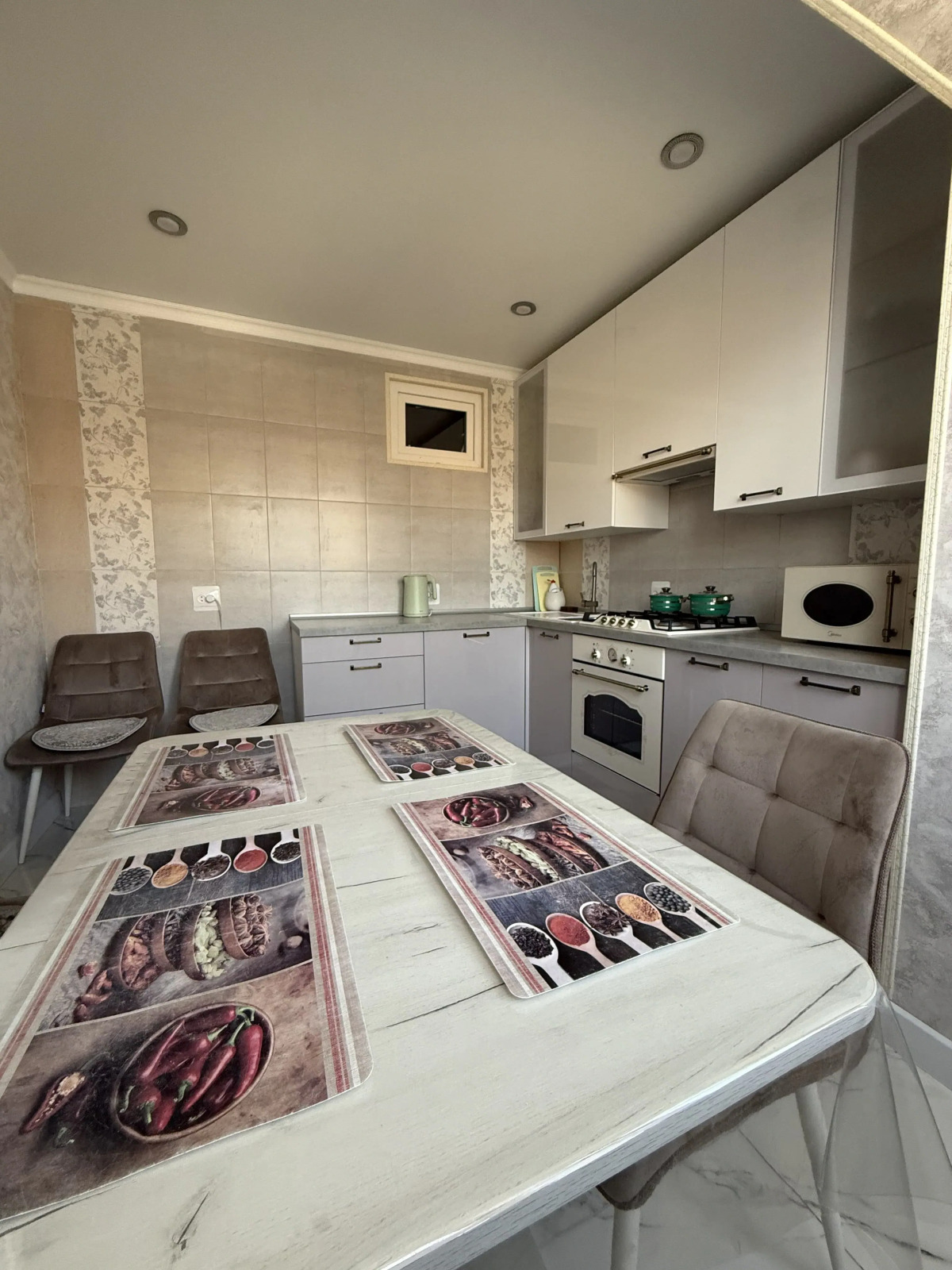 Квартира Новая Двухкомнатная Квартира во Владикавказе