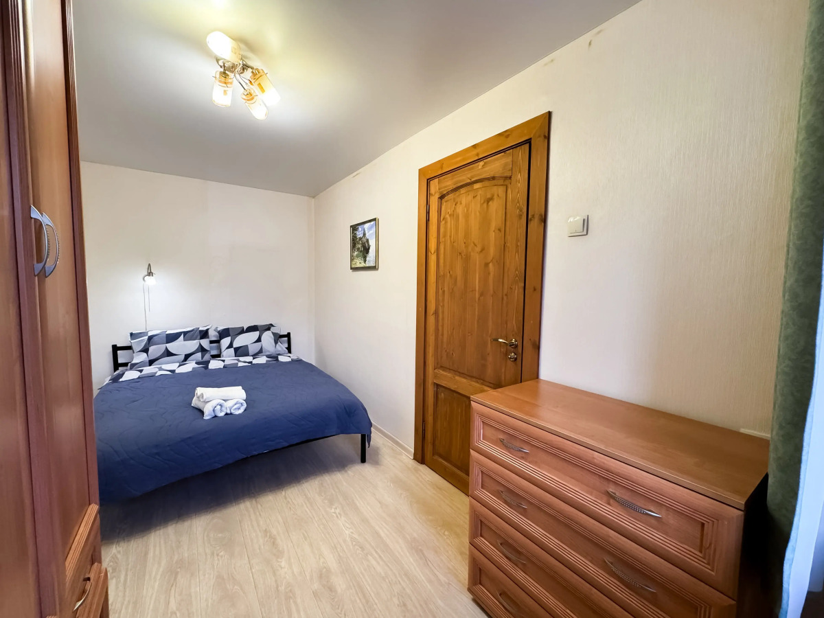 Квартира 2-комнатная на Карла Маркса 9