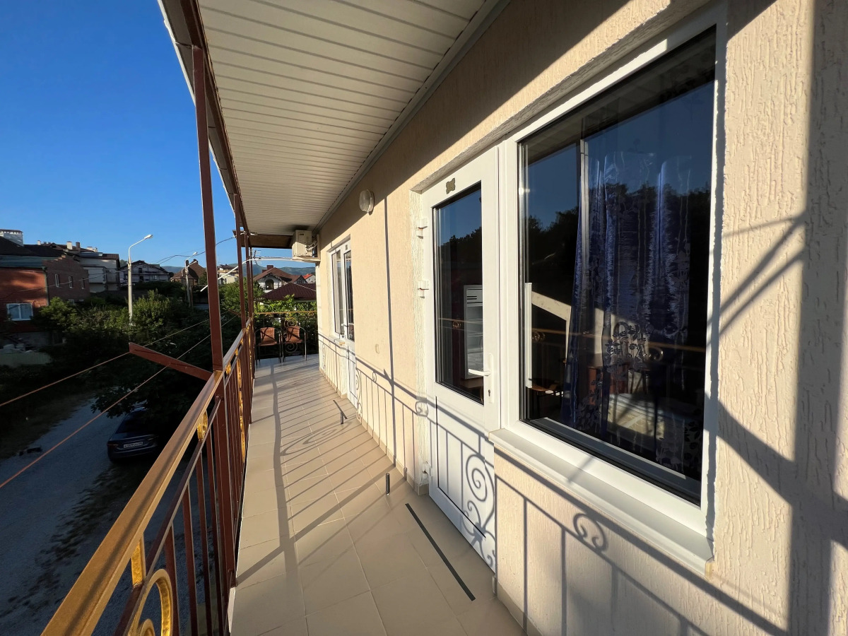 Гостевой Дом Голубая бухта Геленджик Кипарисовый