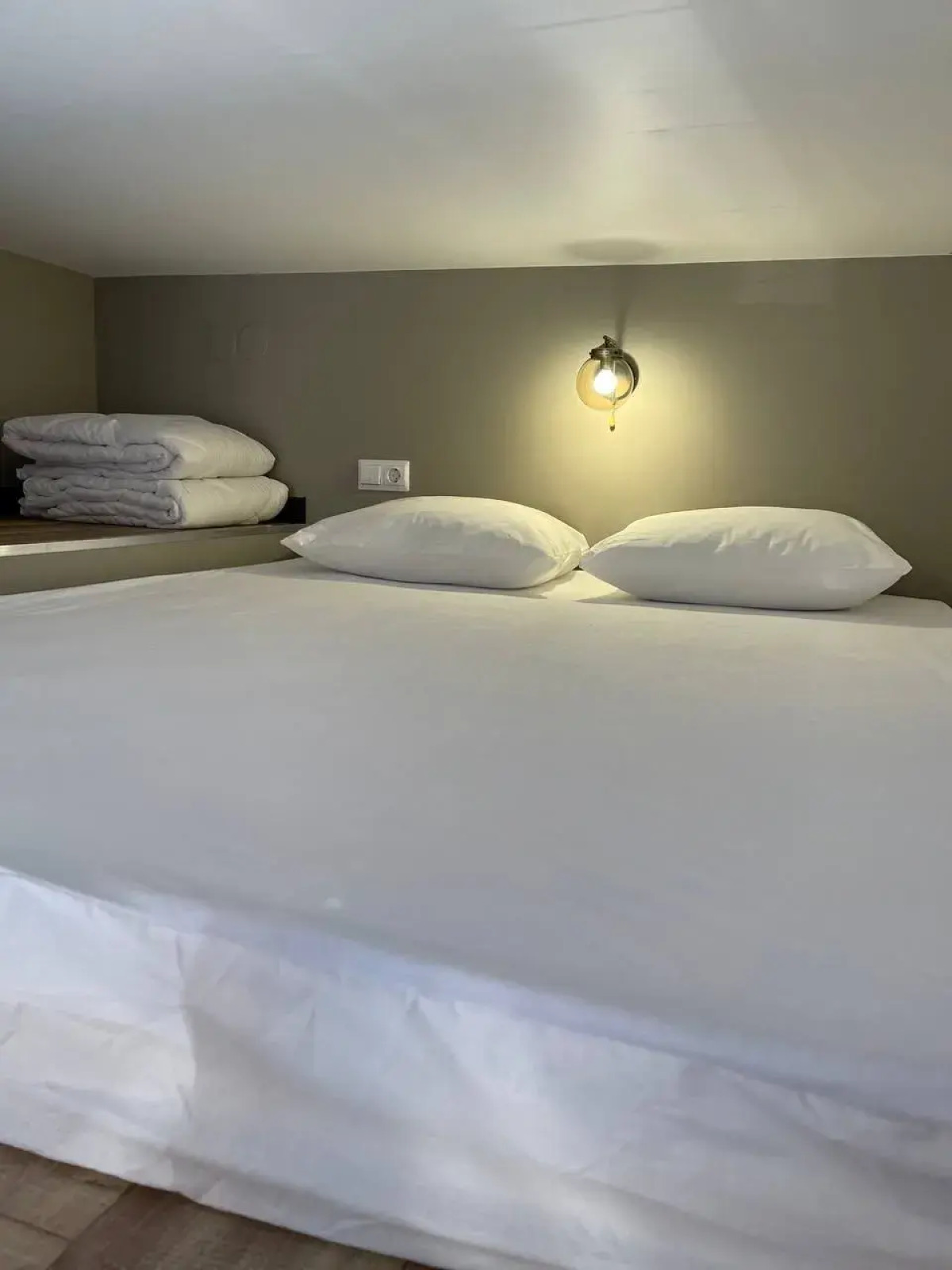 Апартаменты Новая студия на Маяковского 6