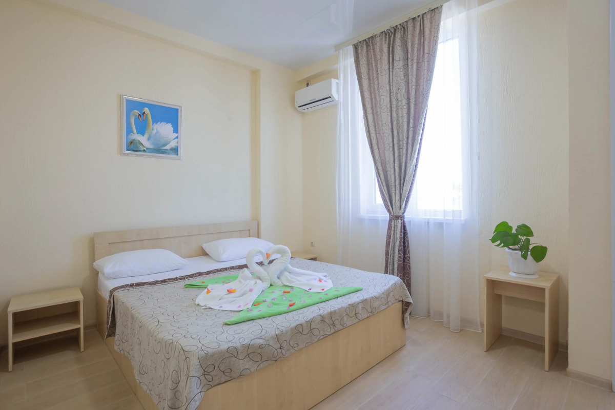 Гостевой Дом K.V.N.