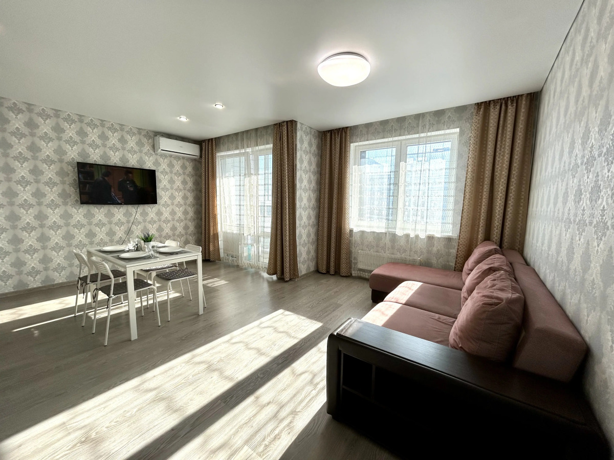 Апартаменты FSF Двухкомнатные (24 этаж) с Кофемашиной и Массажером