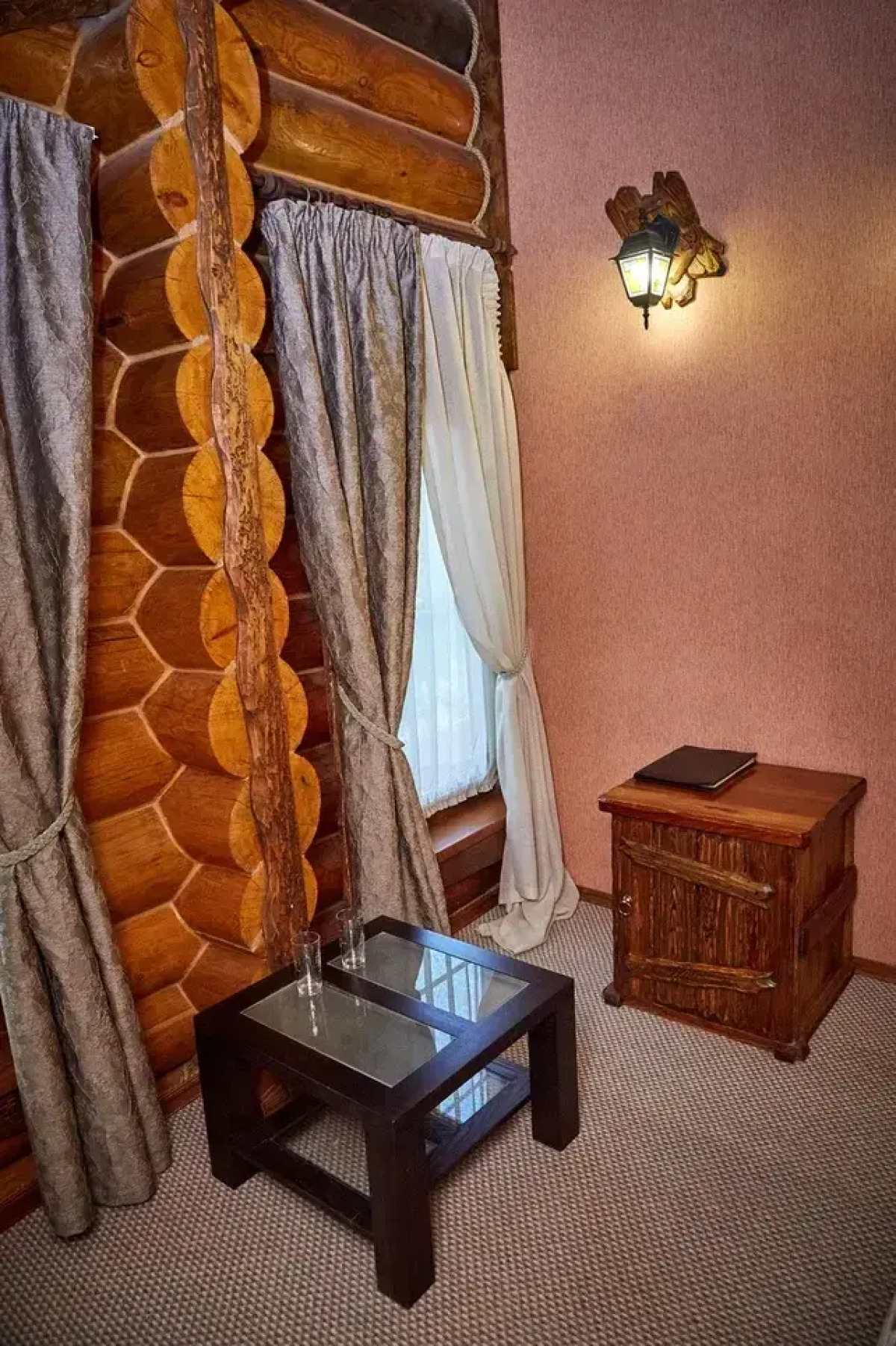 Отель Ловчий Плюс