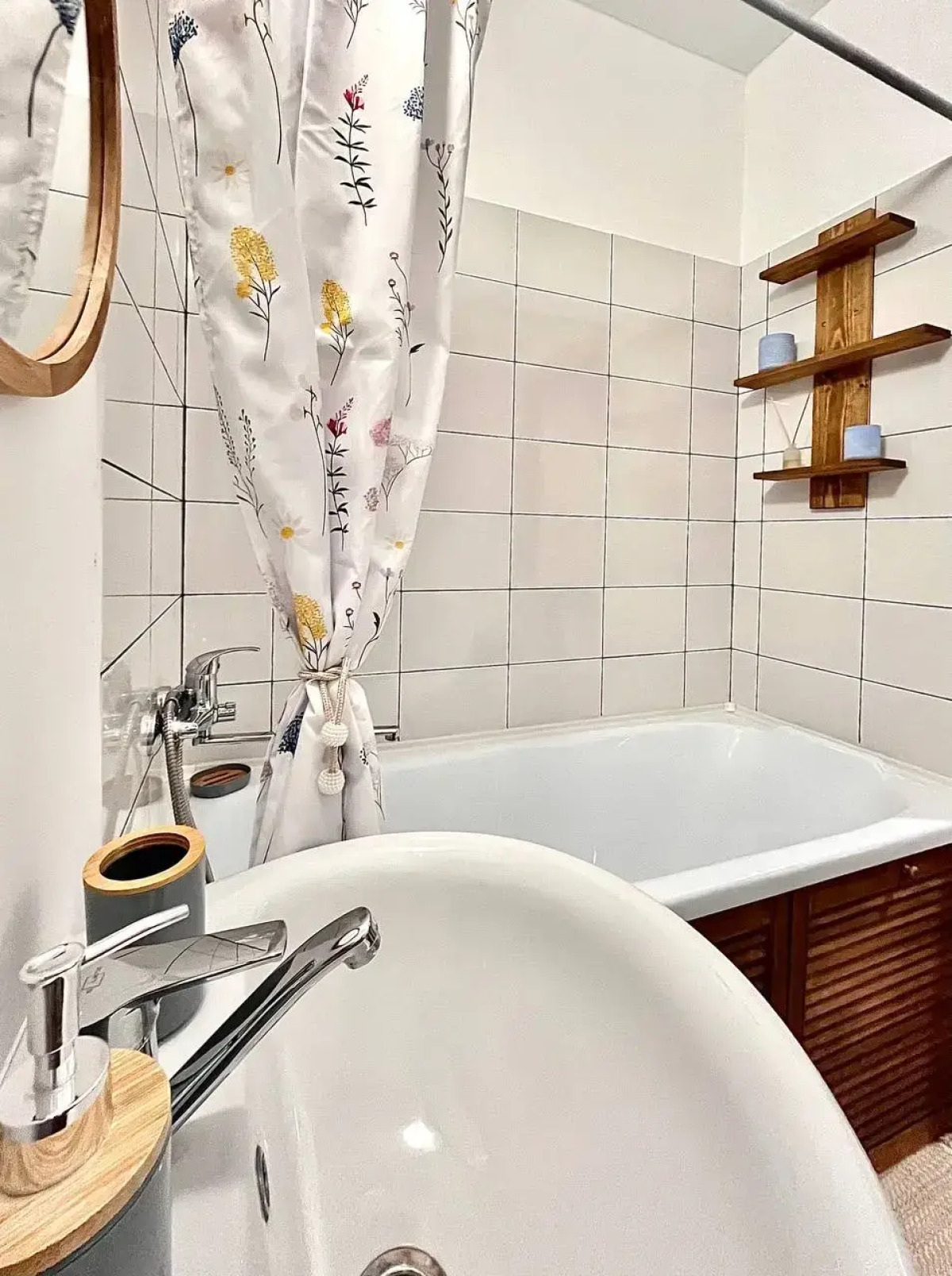 Современная студия у Планеты в ЖК Мир