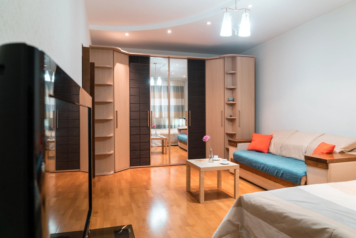 Апартаменты на Новомостовой 8