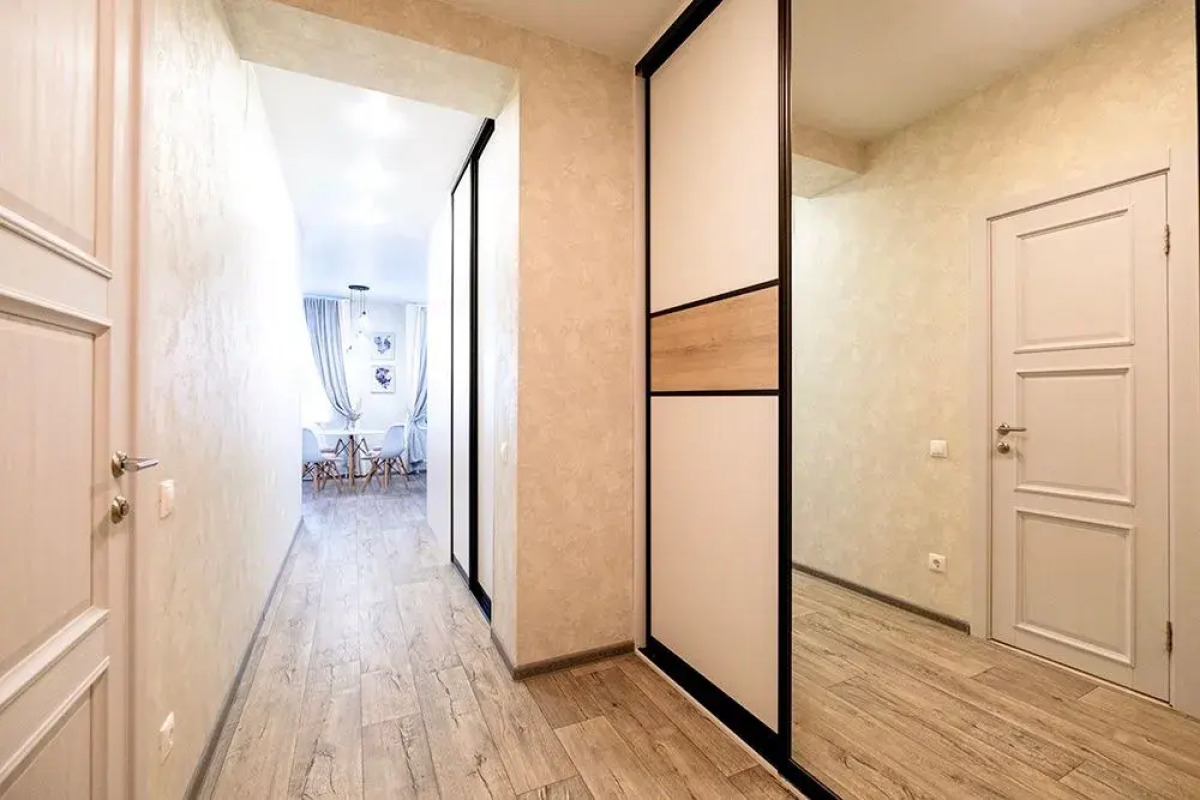 Апартаменты Петровские на Цветаевой 15 №2