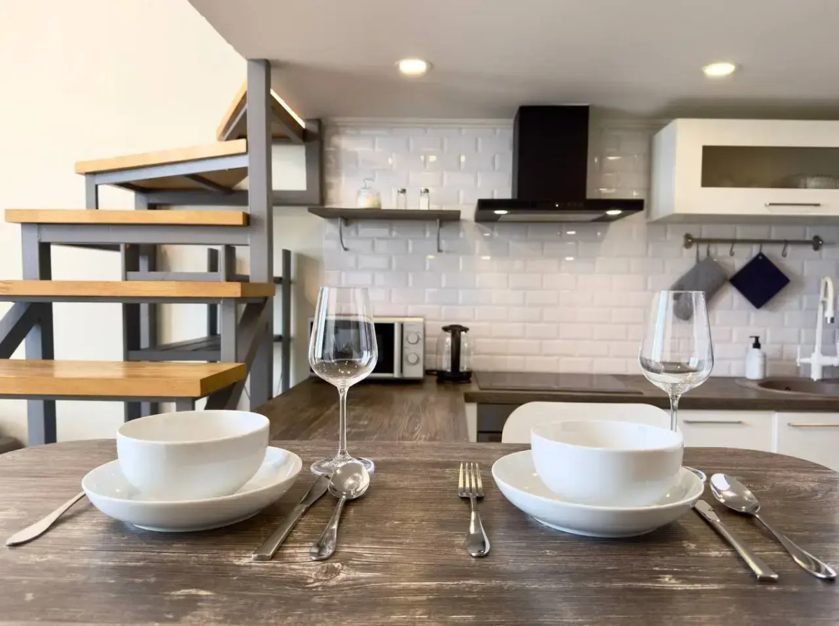 Апартаменты двухъярусные с евроремонтом