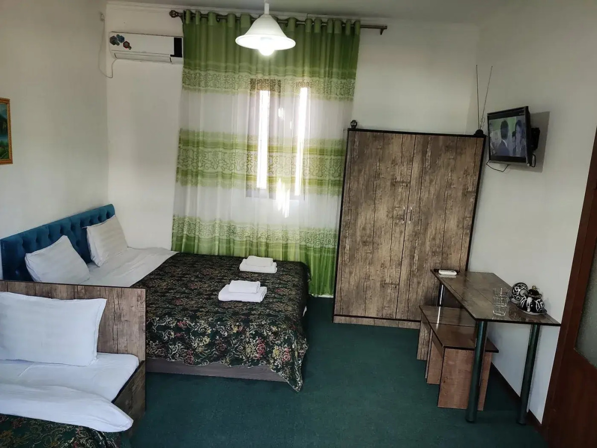 Отель Green House