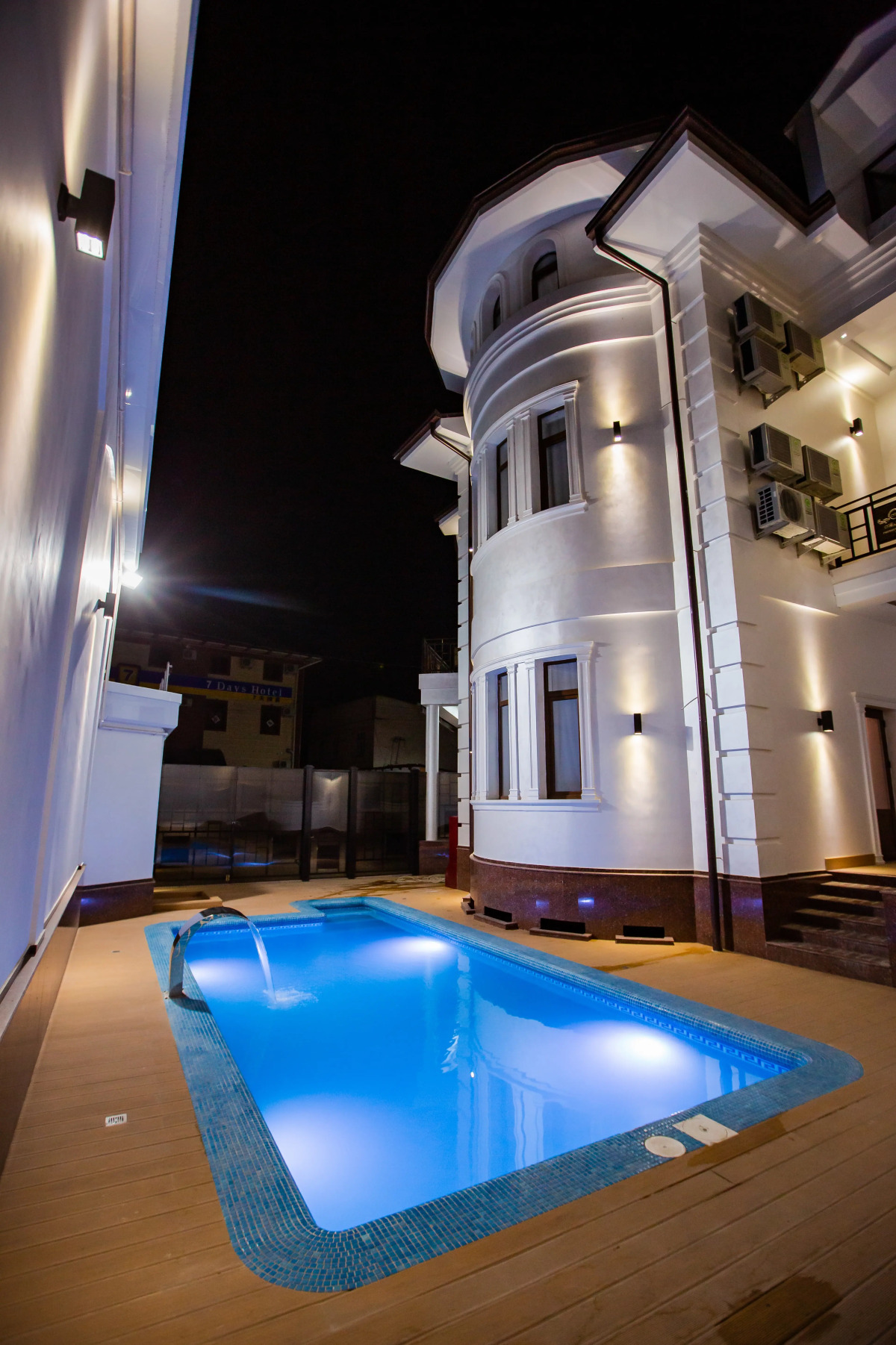 Отель AK Saray Hotel