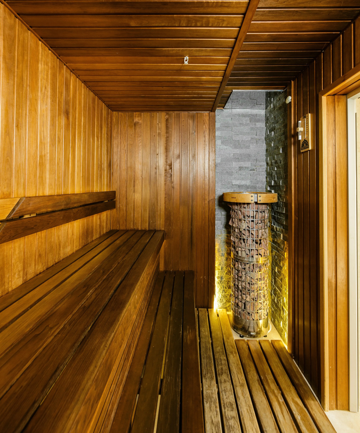 Курортный отель Эделон