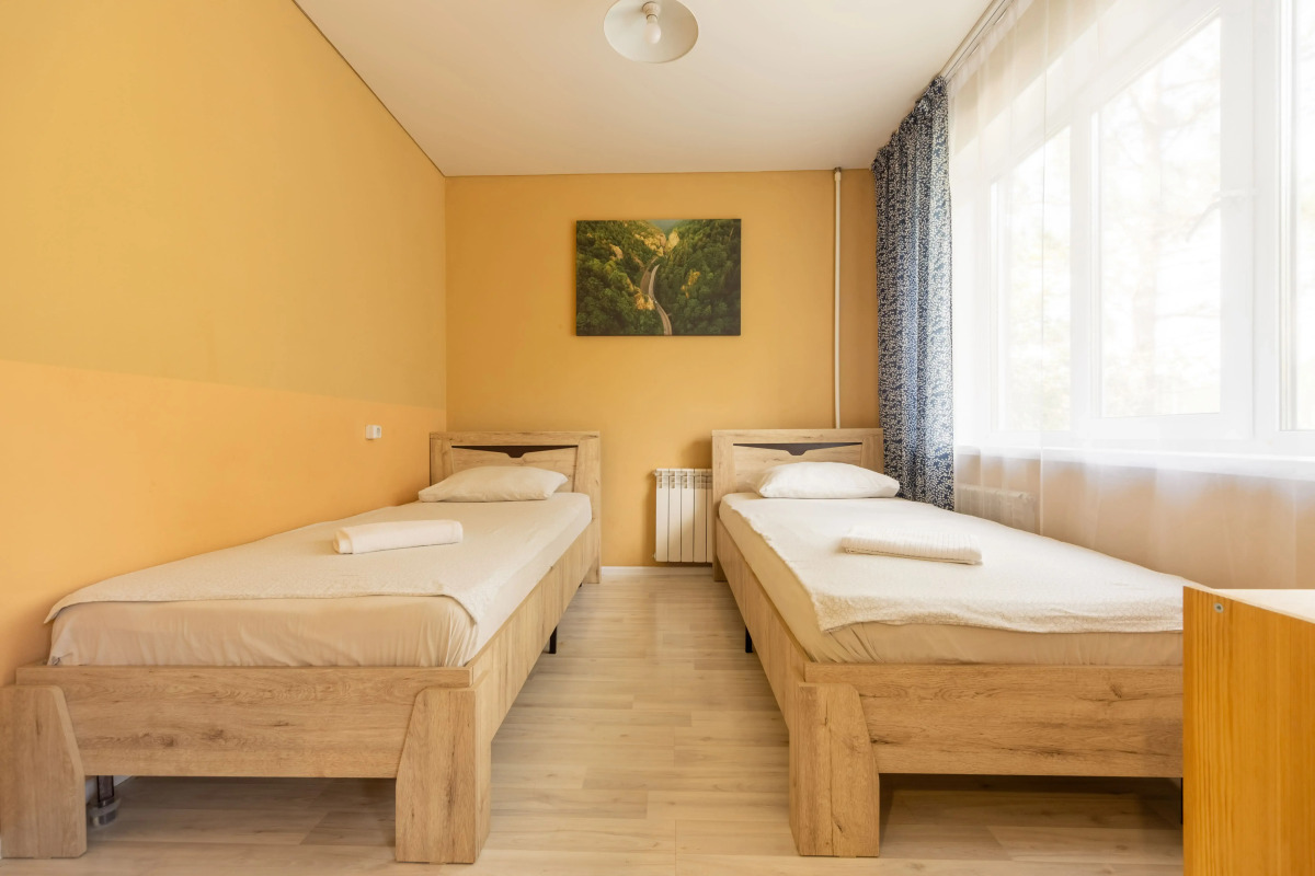 Апартаменты Трехкомнатные 10 тысяч метров 1