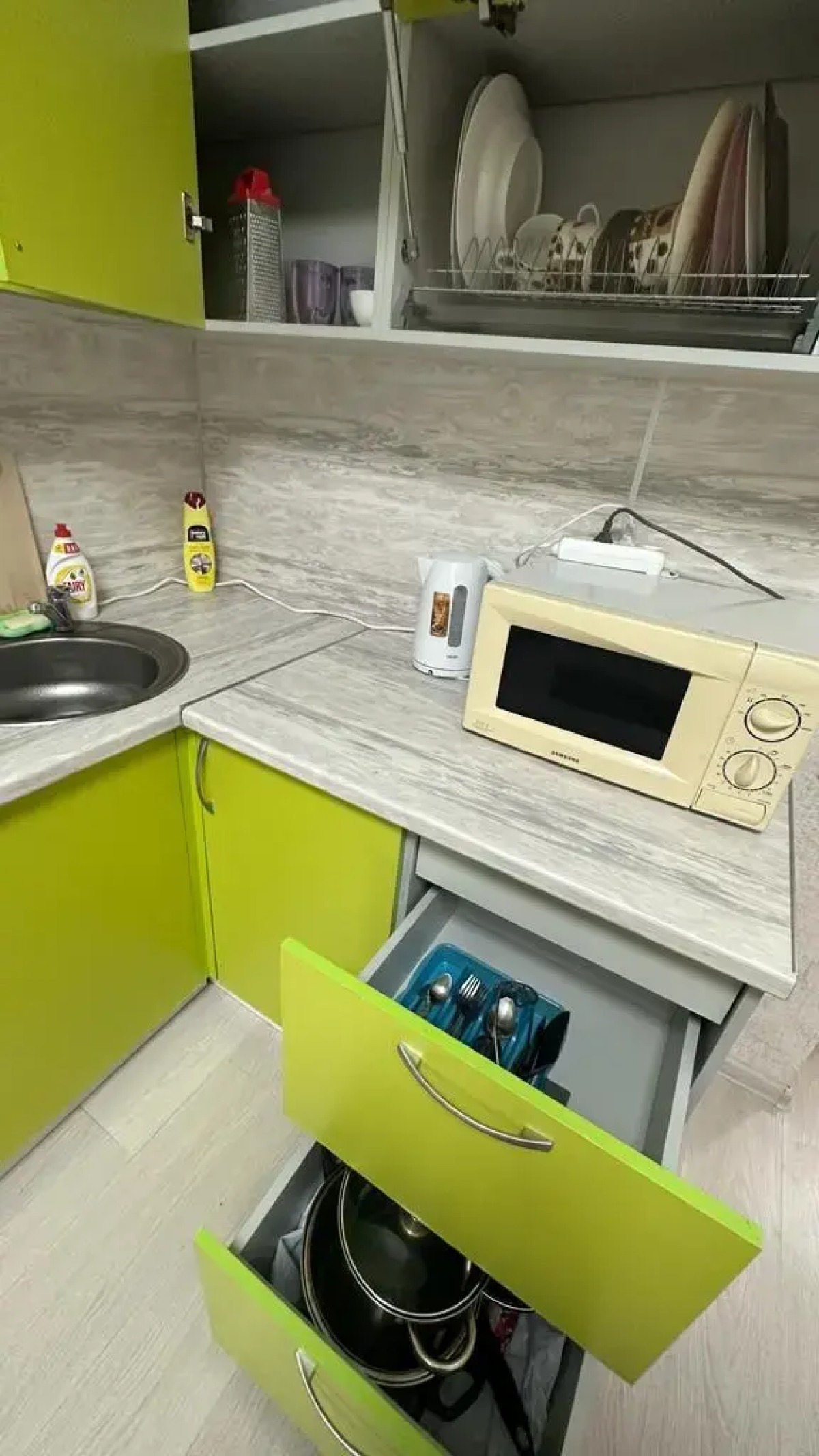 Наш дом Апартаменты на Демьяно -Бедного 14, около Кардио-центра, 1-й Краевой больницы 1