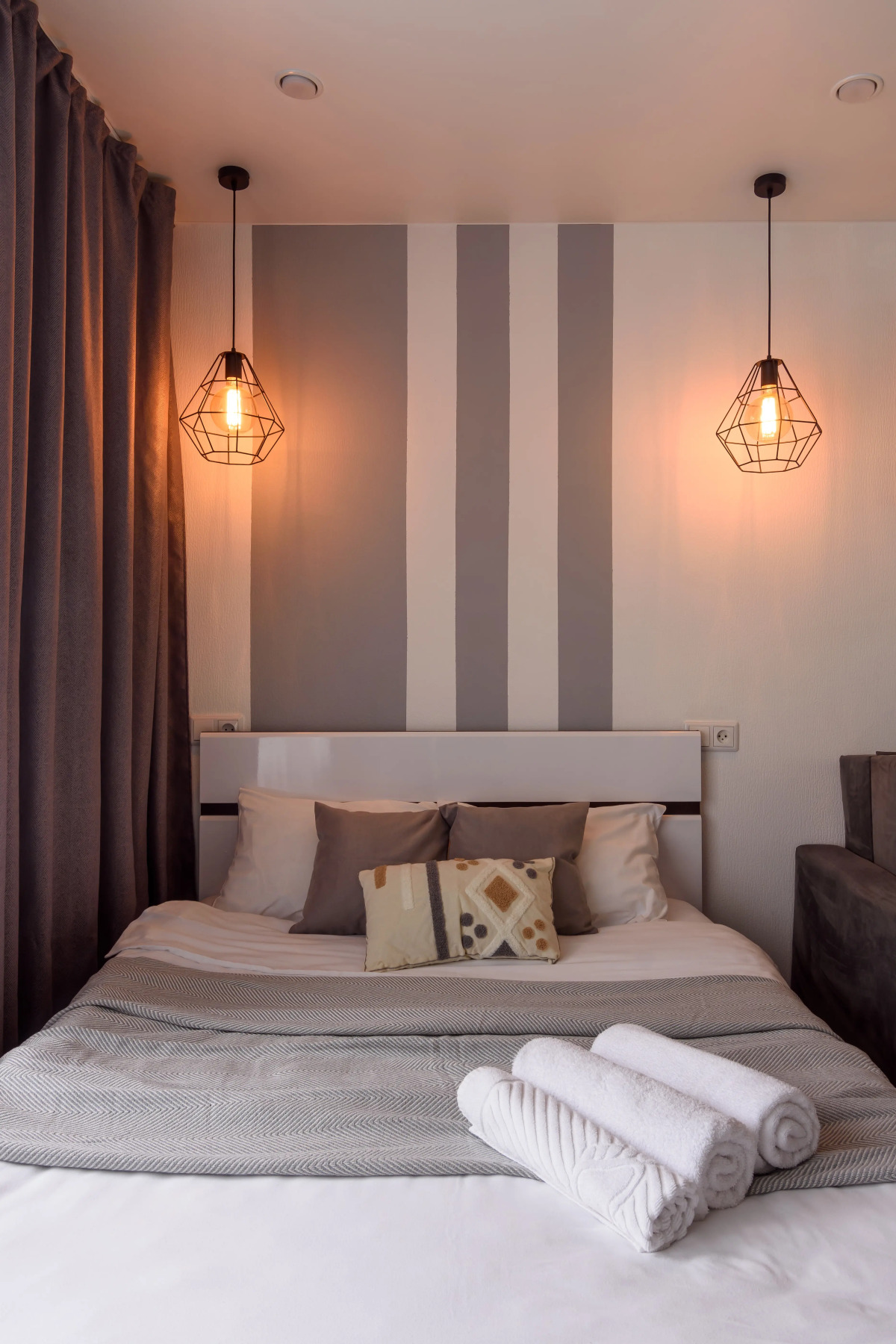 Апартаменты KrasLoft на Взлётной на 4 гостей