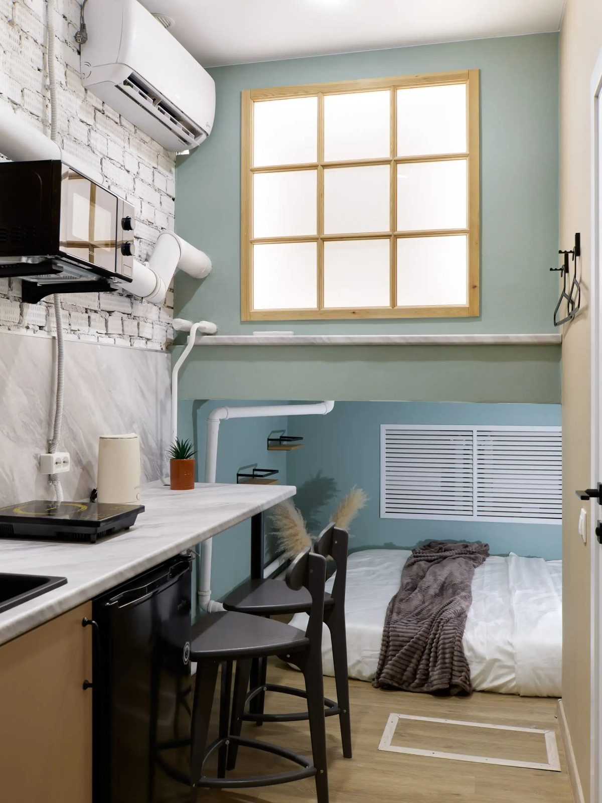 Апартаменты Vizit с новым дизайнерским ремонтом. Студия 3