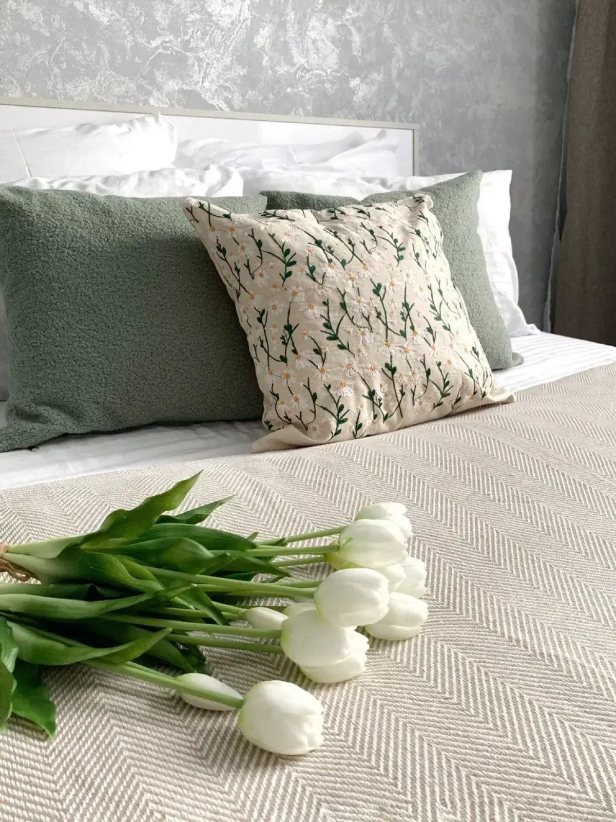 Апартаменты Добрые сутки на 8 марта 204д