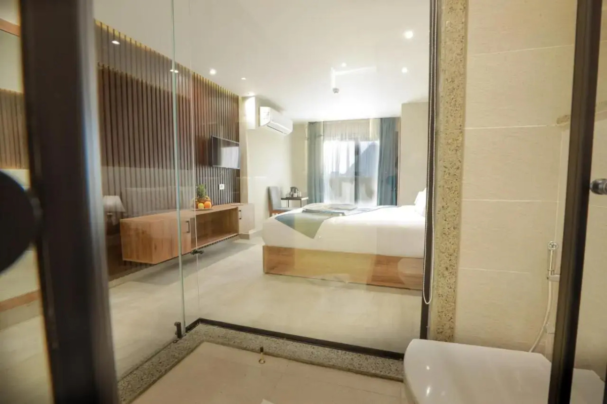 Отель Pyramid Front Hotel