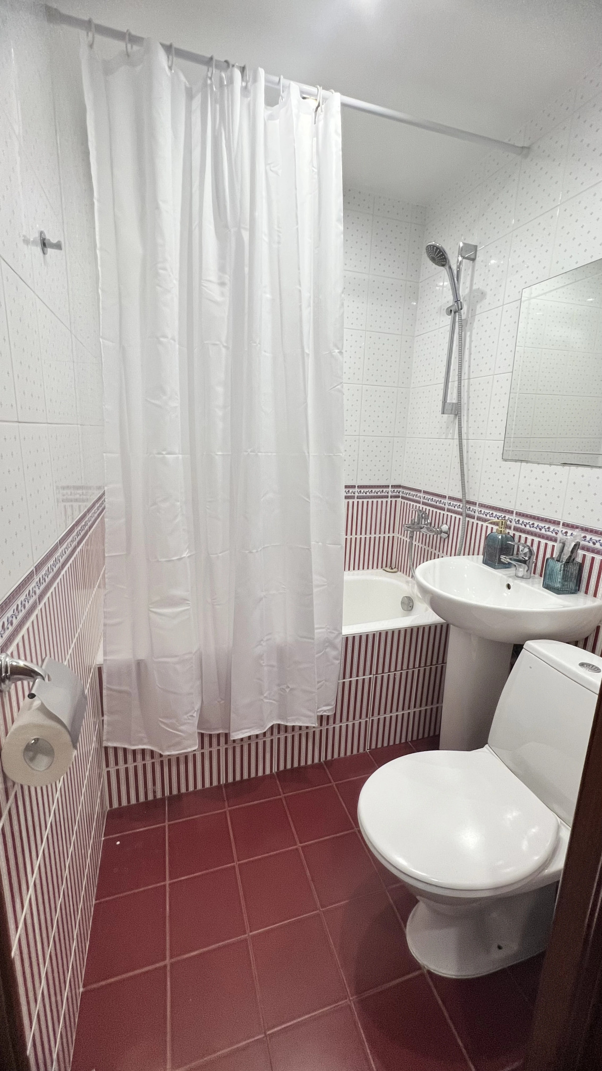 Апартаменты UraganApart с Шикарным Видом рядом с Парком Горького