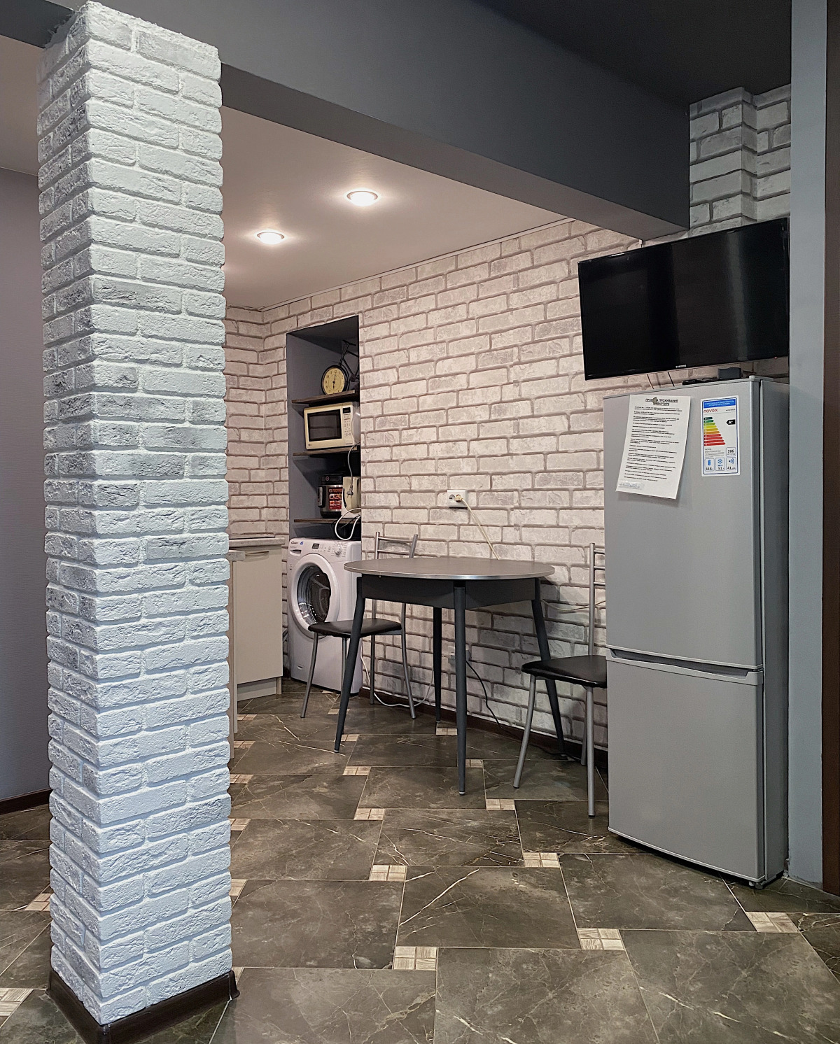 Апартаменты с отдельным входом на Нахимсона