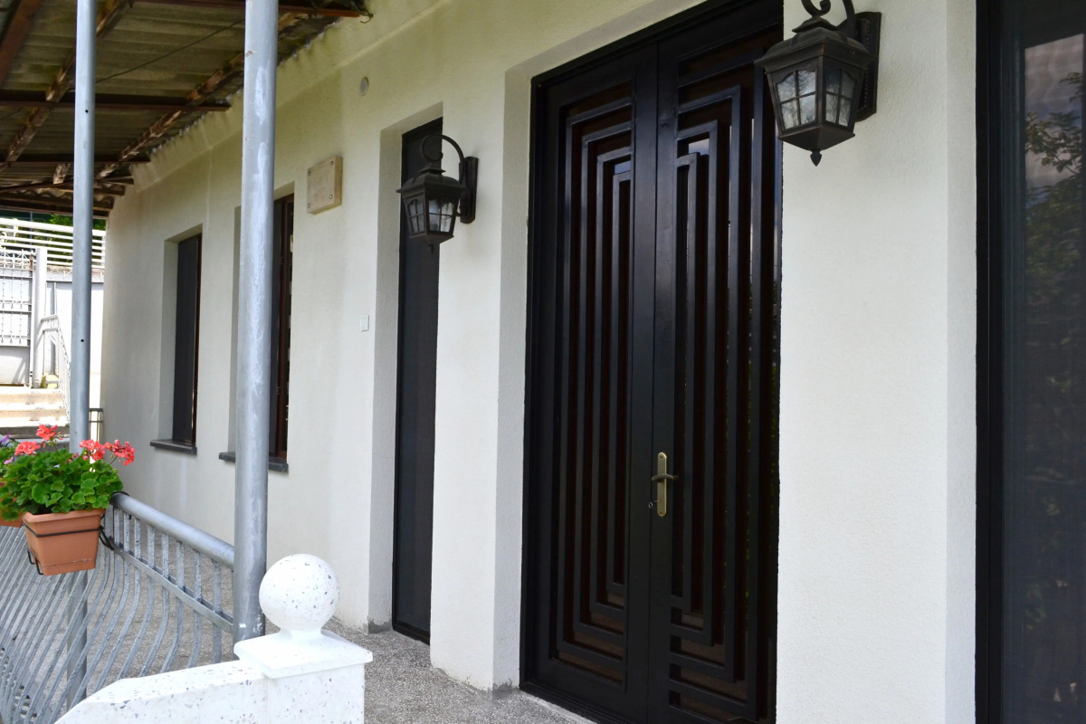 Апартаменты Fer House